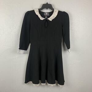 American Horror Story Dress Womens Large Black White Lace Collar Gothic Costume